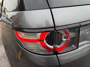 Land Rover Discovery Sport 2.0 TD4 HSE SUV 5dr Diesel Auto 4WD Euro 6 (s/s) (180 ps)