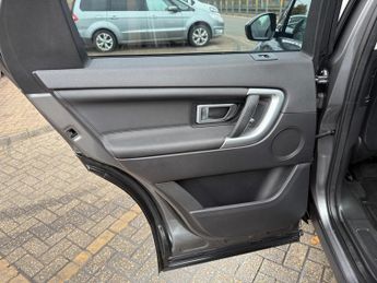 Land Rover Discovery Sport 2.0 TD4 HSE SUV 5dr Diesel Auto 4WD Euro 6 (s/s) (180 ps)