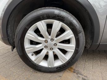 Land Rover Discovery Sport 2.0 TD4 HSE SUV 5dr Diesel Auto 4WD Euro 6 (s/s) (180 ps)