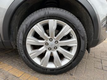 Land Rover Discovery Sport 2.0 TD4 HSE SUV 5dr Diesel Auto 4WD Euro 6 (s/s) (180 ps)