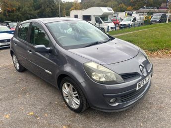 Renault Clio 1.6 VVT Initiale 5dr