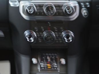 Land Rover Discovery 4 3.0 SD V6 XS SUV 5dr Diesel Auto 4WD Euro 5 (255 bhp)