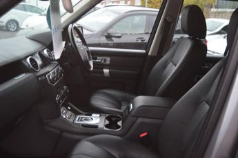 Land Rover Discovery 4 3.0 SD V6 XS SUV 5dr Diesel Auto 4WD Euro 5 (255 bhp)