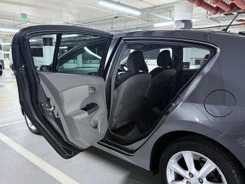 Honda Insight 1.3h IMA ES Hatchback 5dr Petrol Hybrid CVT Euro 5 (102 ps)