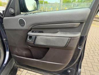 Land Rover Discovery 2.0 SD4 HSE SUV 5dr Diesel Auto 4WD Euro 6 (s/s) (240 ps)