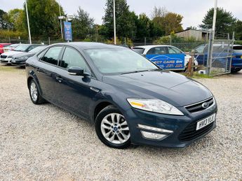 Ford Mondeo 2.0 TDCi Zetec Hatchback 5dr Diesel Manual Euro 5 (140 ps)
