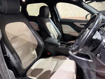 Jaguar F-Pace 2.0 D180 R-Sport SUV 5dr Diesel Auto AWD Euro 6 (s/s) (180 ps)