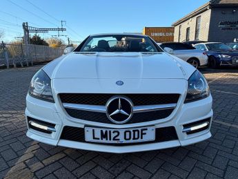 Mercedes-Benz SLK 1.8 SLK200 BlueEfficiency AMG Sport Convertible 2dr Petrol G-Tro