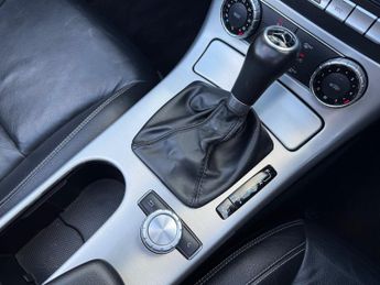 Mercedes-Benz SLK 1.8 SLK200 BlueEfficiency AMG Sport Convertible 2dr Petrol G-Tro