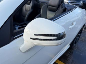 Mercedes-Benz SLK 1.8 SLK200 BlueEfficiency AMG Sport Convertible 2dr Petrol G-Tro