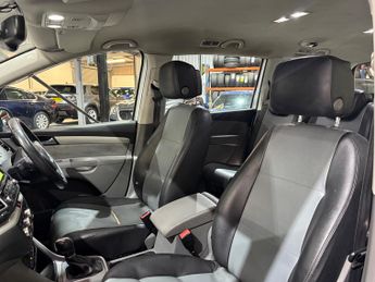 SEAT Alhambra 2.0 TDI CR SE MPV 5dr Diesel DSG Euro 5 (s/s) (140 ps)