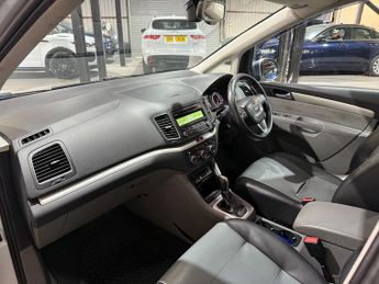 SEAT Alhambra 2.0 TDI CR SE MPV 5dr Diesel DSG Euro 5 (s/s) (140 ps)