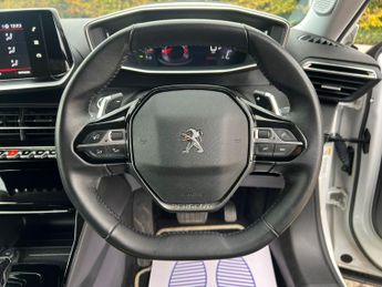 Peugeot 2008 1.2 PureTech Allure Premium SUV 5dr Petrol EAT Euro 6 (s/s) (130