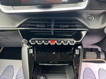 Peugeot 2008 1.2 PureTech Allure Premium SUV 5dr Petrol EAT Euro 6 (s/s) (130