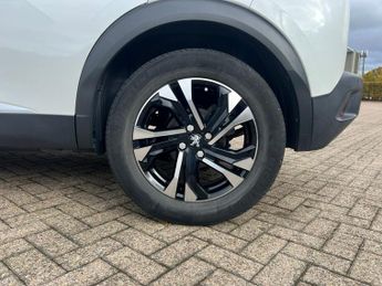 Peugeot 2008 1.2 PureTech Allure Premium SUV 5dr Petrol EAT Euro 6 (s/s) (130