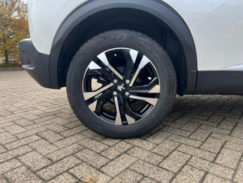 Peugeot 2008 1.2 PureTech Allure Premium SUV 5dr Petrol EAT Euro 6 (s/s) (130