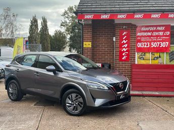 Nissan Qashqai 1.3 DIG-T MHEV Acenta Premium SUV 5dr Petrol Hybrid Manual Euro