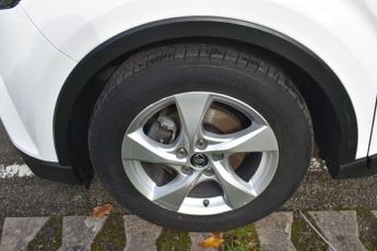 Toyota C-HR 1.8 VVT-h Icon CVT Euro 6 (s/s) 5dr