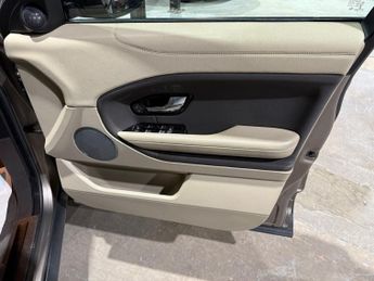 Land Rover Range Rover Evoque 2.0 TD4 SE Tech SUV 5dr Diesel Auto 4WD Euro 6 (s/s) (180 ps)