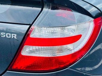 Mercedes-Benz C Class 1.8 C180 Kompressor SE Coupe 2dr Petrol Automatic (193 g/km, 143