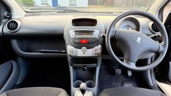 Peugeot 107 1.0 12V Urban Hatchback 5dr Petrol 2 Tronic Euro 4 (68 ps)