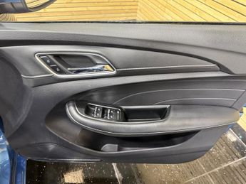 MG MG5 52.5kWh Exclusive Estate 5dr Electric Auto (156 ps)