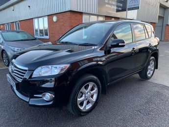 Toyota RAV4 2.2 D-CAT XT-R SUV 5dr Diesel Auto 4WD Euro 5 (150 ps)