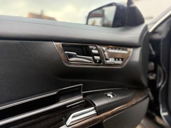 Mercedes-Benz CL Class 5.5 CL63 V8 BiTurbo AMG Coupe 2dr Petrol G-Tronic Euro 5 (s/s) (