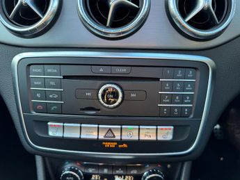 Mercedes-Benz CLA Class 2.1 CLA220d AMG Line Night Edition (Plus) Coupe 4dr Diesel 7G-DC