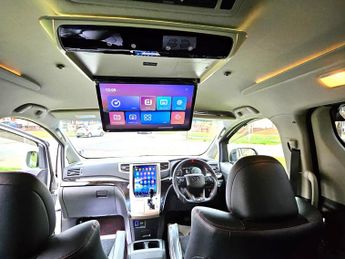 Toyota Vellfire GOLDEN EYES 2-2.4L PETROL-ULEZ/CAZ PASS-FREE 15MONTHS GOLD WARRA