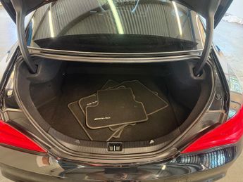 Mercedes-Benz CLA Class 2.1 CLA220d AMG Sport Coupe 4dr Diesel 7G-DCT Euro 6 (s/s) (177 