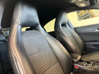 Mercedes-Benz CLA Class 2.1 CLA220d AMG Sport Coupe 4dr Diesel 7G-DCT Euro 6 (s/s) (177