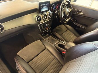 Mercedes-Benz CLA Class 2.1 CLA220d AMG Sport Coupe 4dr Diesel 7G-DCT Euro 6 (s/s) (177 