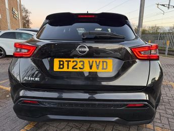 Nissan Juke 1.0 DIG-T N-Connecta SUV 5dr Petrol DCT Auto Euro 6 (s/s) (114 p