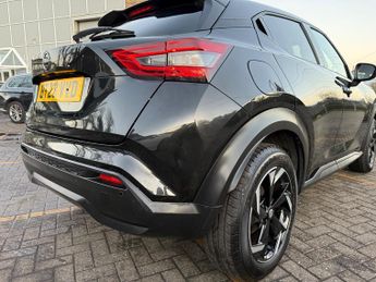Nissan Juke 1.0 DIG-T N-Connecta SUV 5dr Petrol DCT Auto Euro 6 (s/s) (114 p