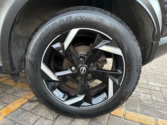 Nissan Juke 1.0 DIG-T N-Connecta SUV 5dr Petrol DCT Auto Euro 6 (s/s) (114 p