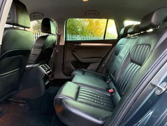 Skoda Superb 2.0 TDI SE L Executive Estate 5dr Diesel DSG Euro 6 (s/s) (150 p