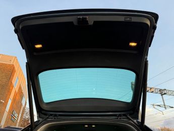 Skoda Superb 2.0 TDI SE L Executive Estate 5dr Diesel DSG Euro 6 (s/s) (150 p