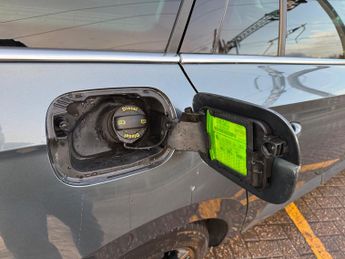 Skoda Superb 2.0 TDI SE L Executive Estate 5dr Diesel DSG Euro 6 (s/s) (150 p