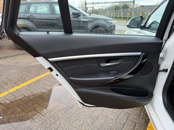 BMW 3 Series 1.5 318i Sport Touring 5dr Petrol Auto Euro 6 (s/s) (136 ps)