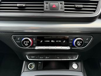 Audi Q5 2.0 TDI 40 Sport SUV 5dr Diesel S Tronic quattro Euro 6 (s/s) (2