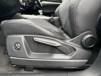 Audi Q5 2.0 TDI 40 Sport SUV 5dr Diesel S Tronic quattro Euro 6 (s/s) (2