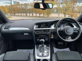 Audi A4 2.0 TDI S line Saloon 4dr Diesel Multitronic Euro 6 (s/s) (Nav) 