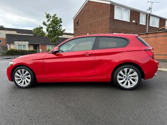 BMW 1 Series 2.0 118d SE Hatchback 3dr Diesel Auto Euro 5 (s/s) (143 ps)
