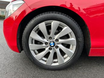 BMW 1 Series 2.0 118d SE Hatchback 3dr Diesel Auto Euro 5 (s/s) (143 ps)