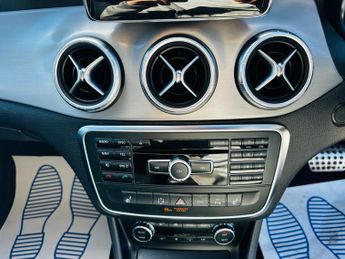 Mercedes-Benz CLA Class 2.1 CLA220 CDI AMG Sport Coupe 4dr Diesel 7G-DCT Euro 6 (s/s) (1