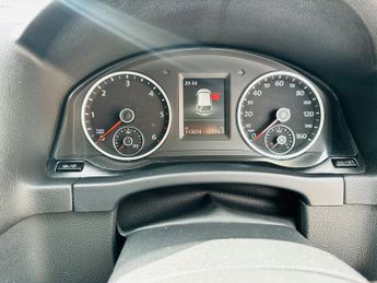 Volkswagen Tiguan 2.0 TDI BlueMotion Tech Match SUV 5dr Diesel DSG 4WD Euro 5 (s/s