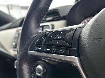 Nissan Micra 1.0 IG-T Tekna Hatchback Petrol XTRON Euro 6 (s/s) (92 ps) 5dr