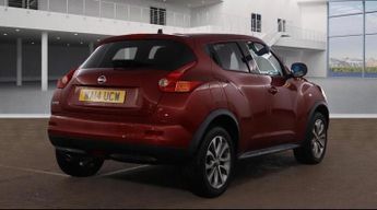 Nissan Juke 1.6 Tekna SUV 5dr Petrol CVT Euro 5 (117 ps)