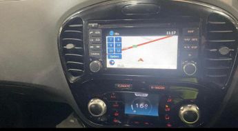 Nissan Juke 1.6 Tekna SUV 5dr Petrol CVT Euro 5 (117 ps)